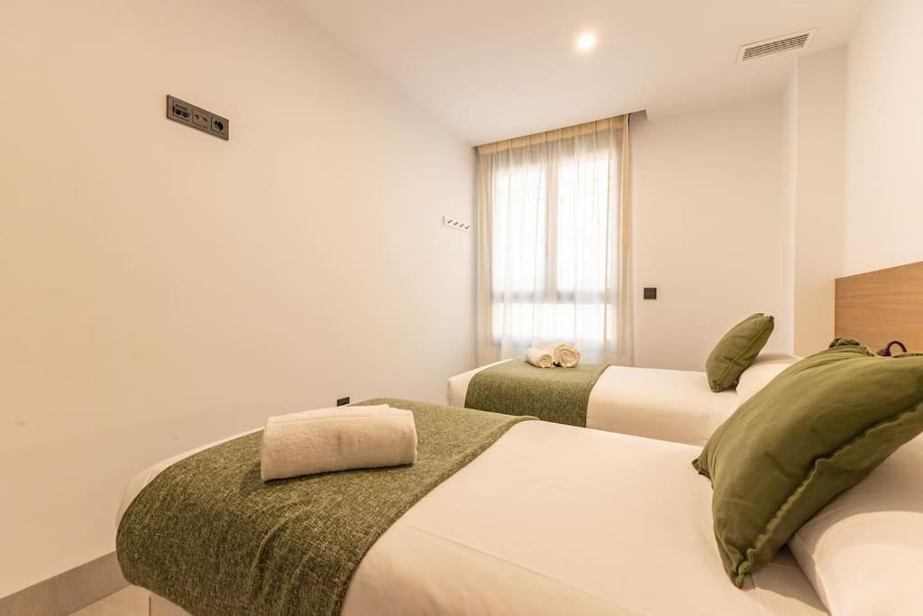 Bajeles Center Deluxe Sevilla