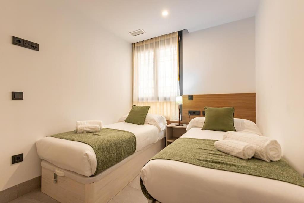 Bajeles Center Deluxe Apartamento *